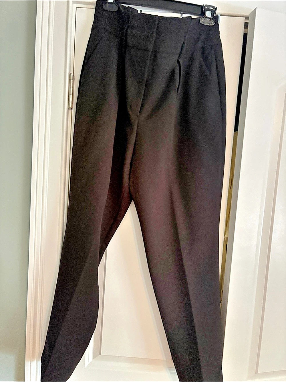 White House Black Market The Tapered Ankle Tapered Ankle Trousers Black Size 10